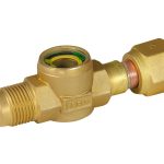 Henry Male Flare x Female Swivel Sight Glass 5/8" in Muscat Oman